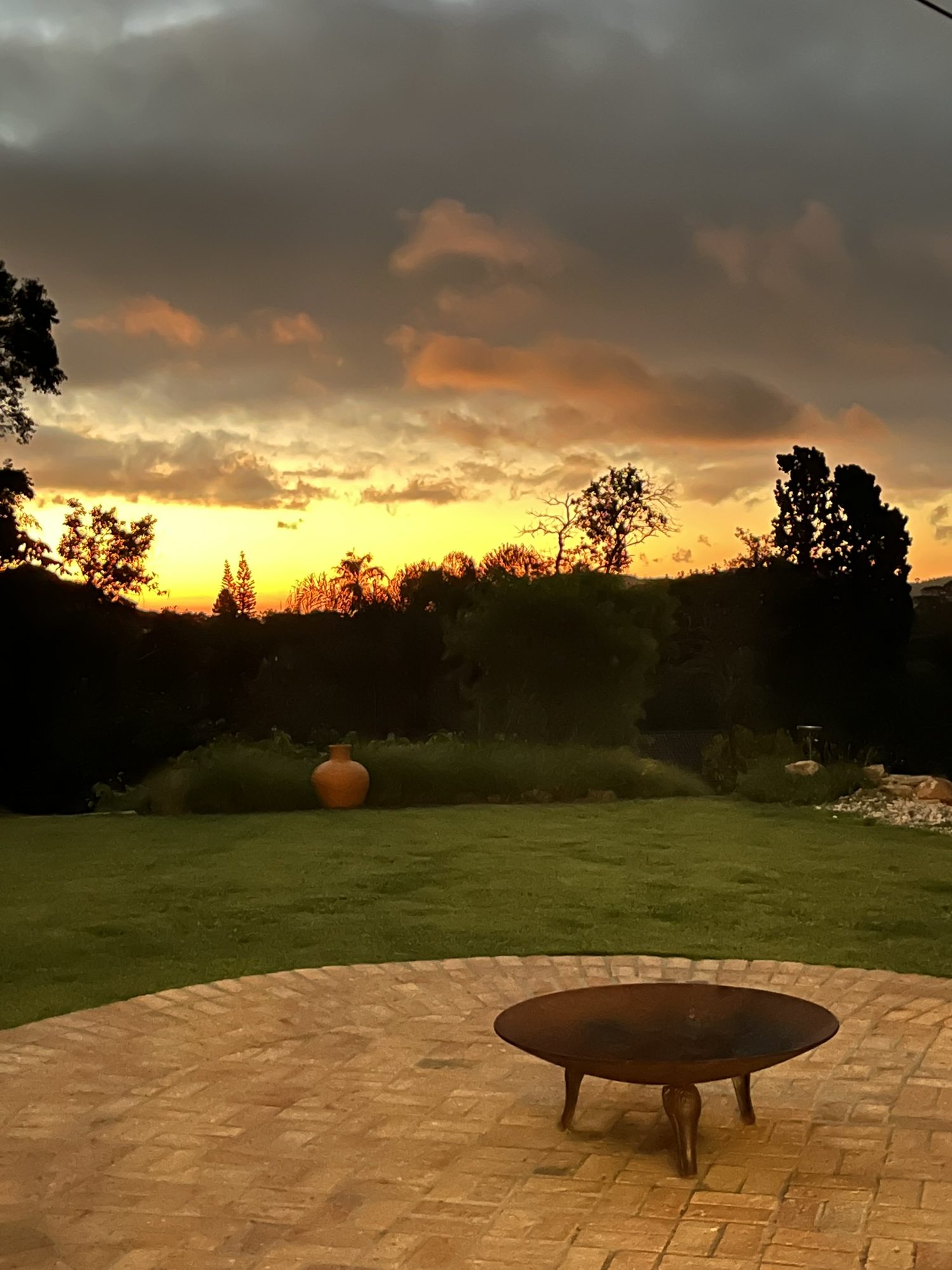 Entardecer no jardim